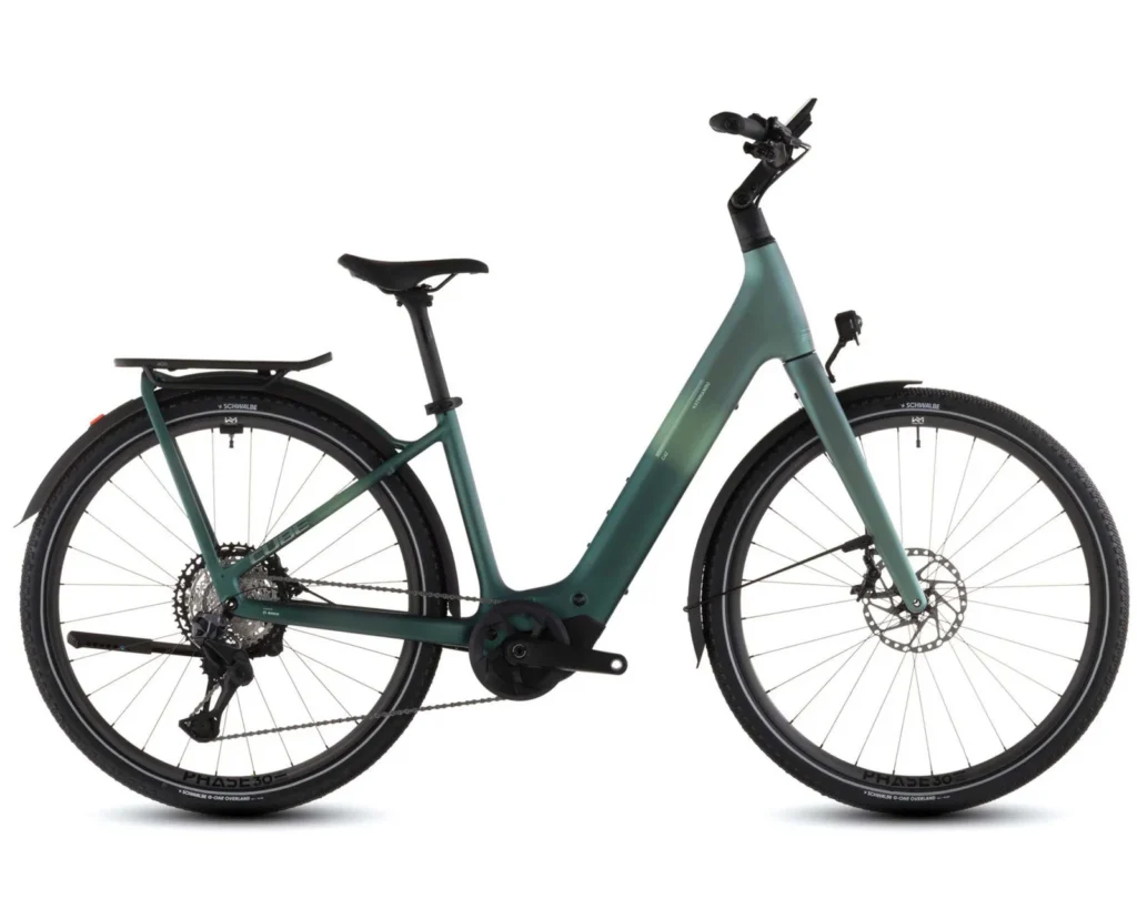Kathmandu Hybrid C:62 SLT 400X - Easy Entry Elektro Carbon City Bike 2026 | seafoam´n´chrome 28" - L